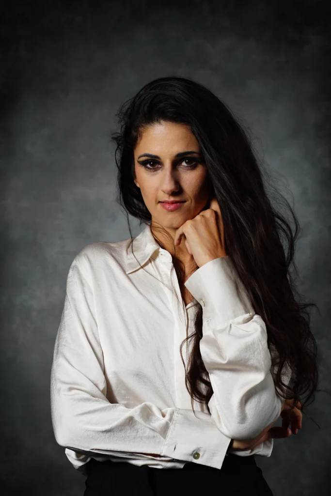 Pourquoi éviter un selfie pour un portrait professionnel