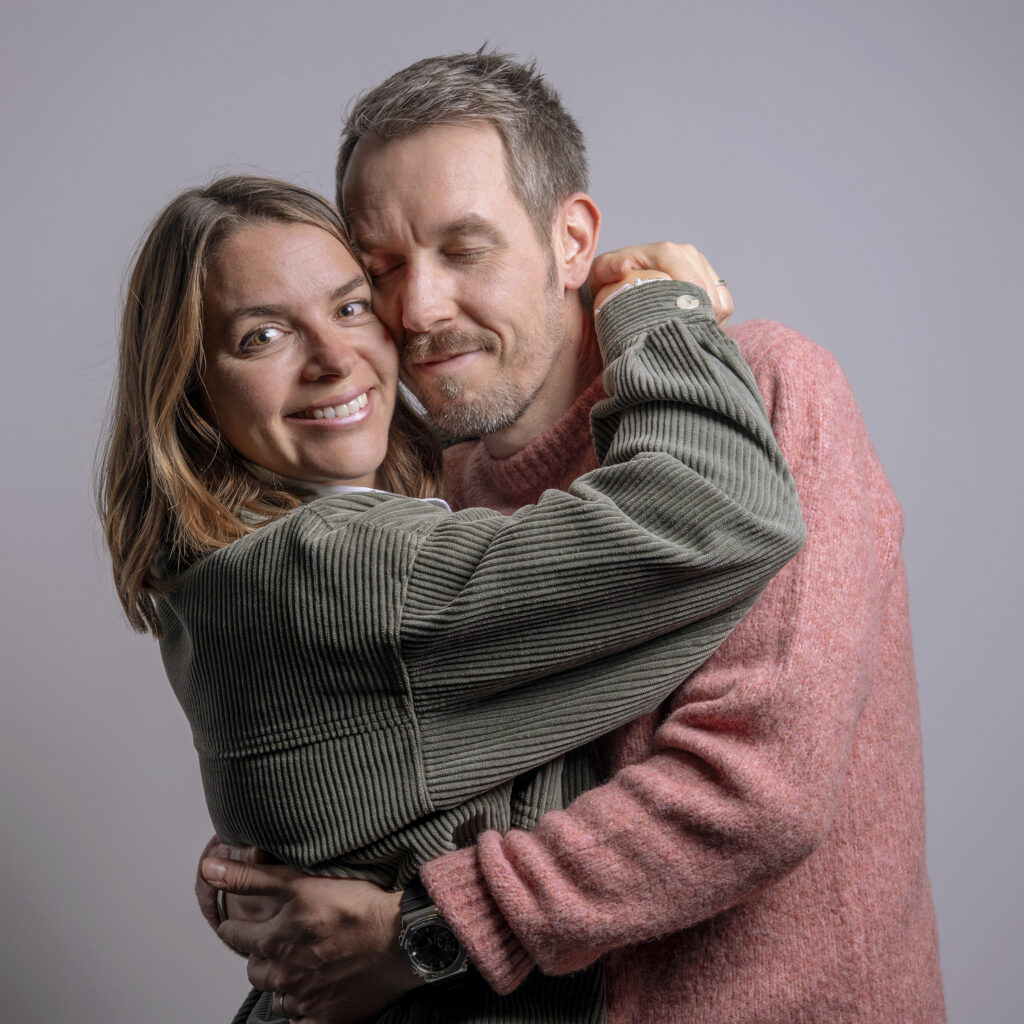 Portrait de couple en studio